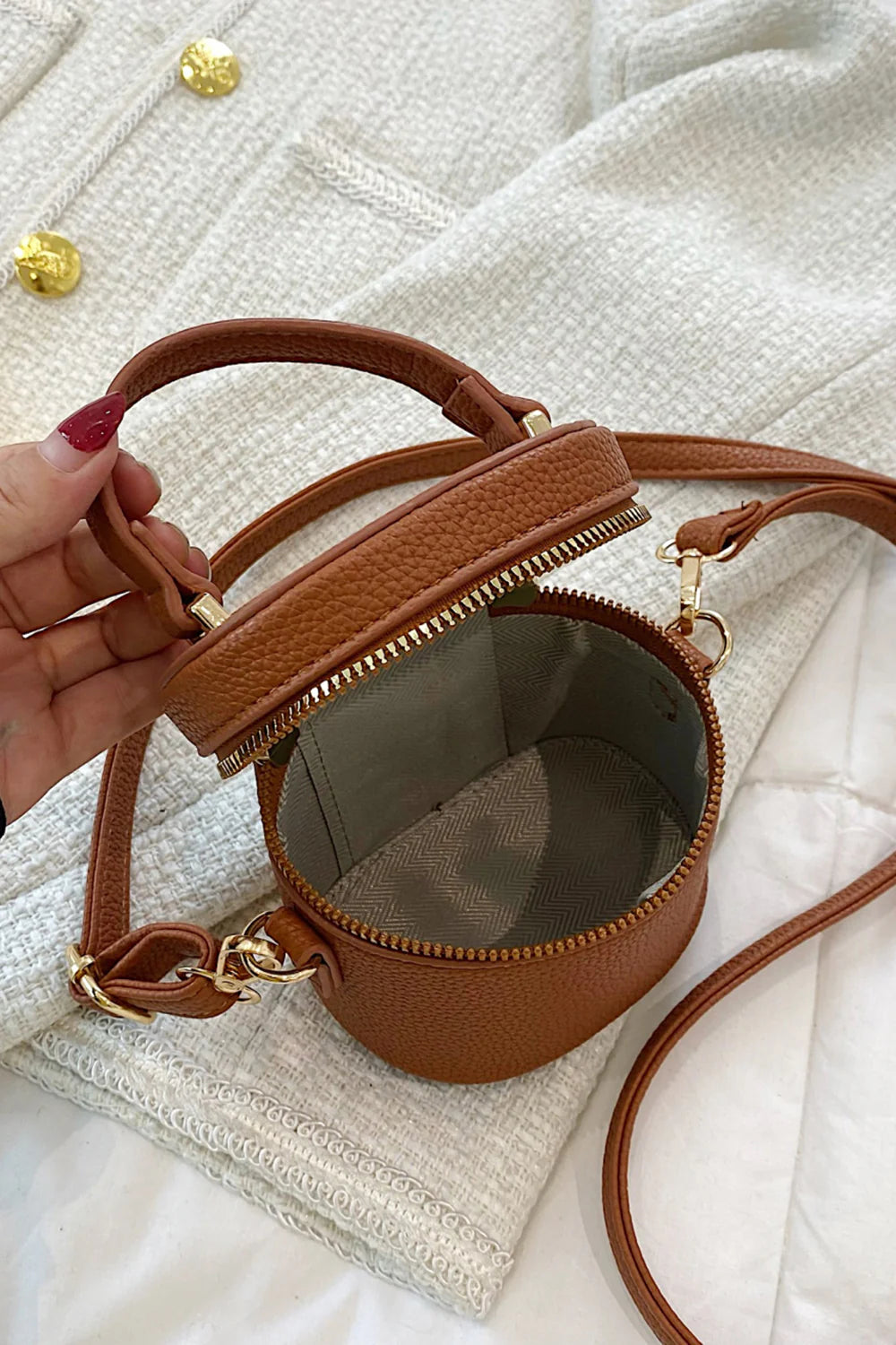 Trendy PU Leather Crossbody Bag – Stylish & Versatile Shoulder Purse